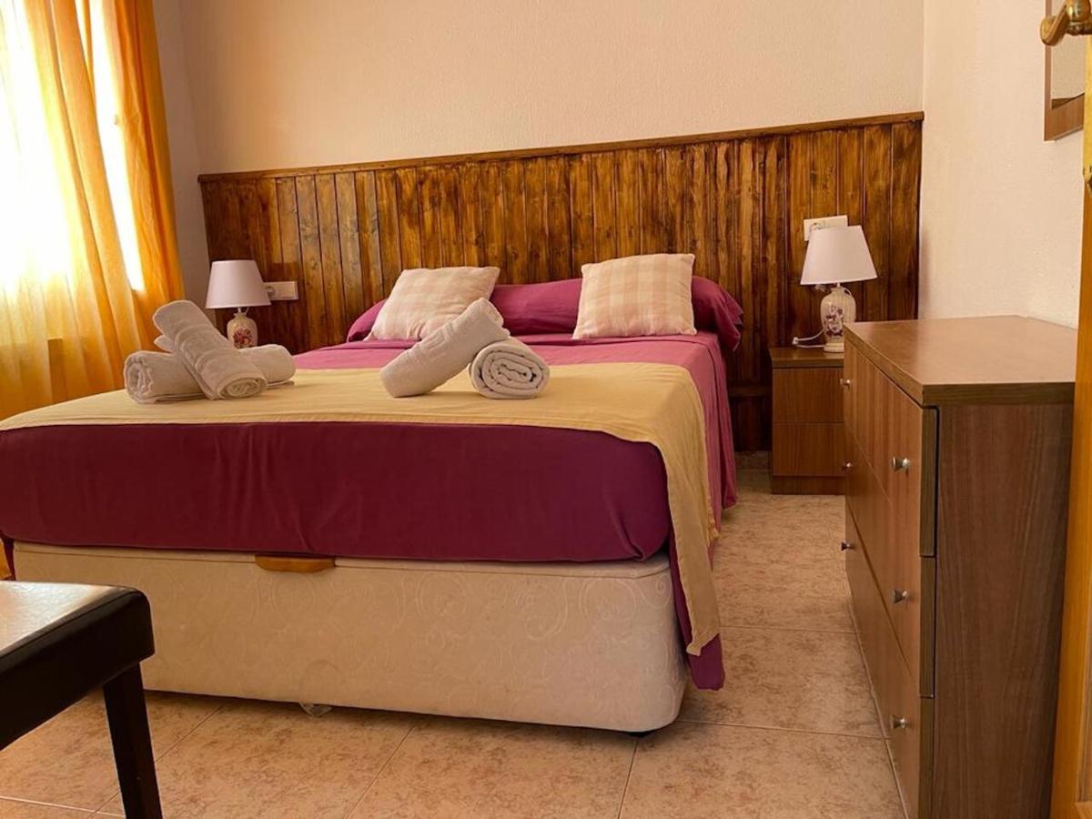 Rooms Pineda Pineda De Mar Exterior foto
